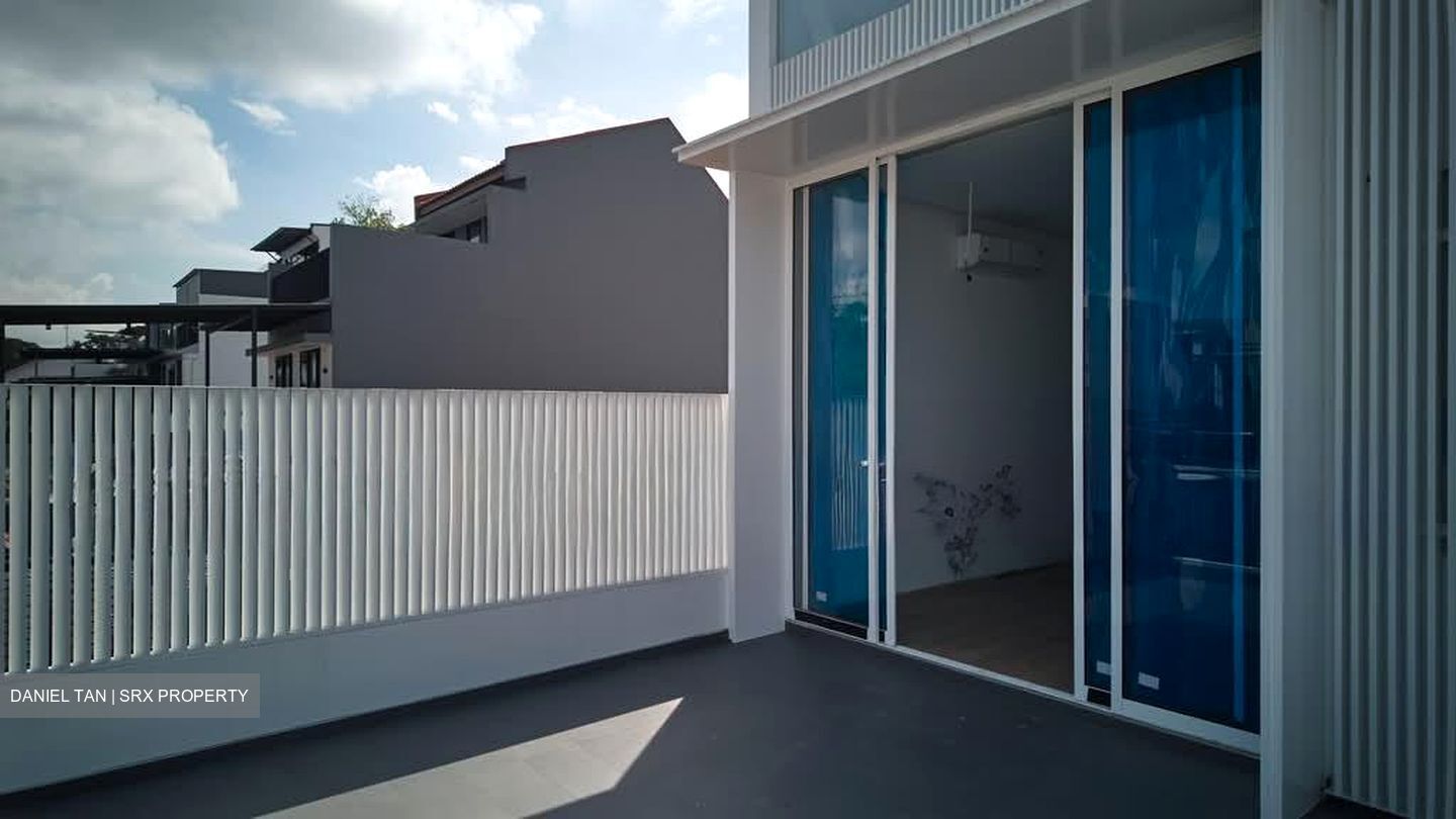 Sembawang Hills Estate (D20), Terrace #574139561